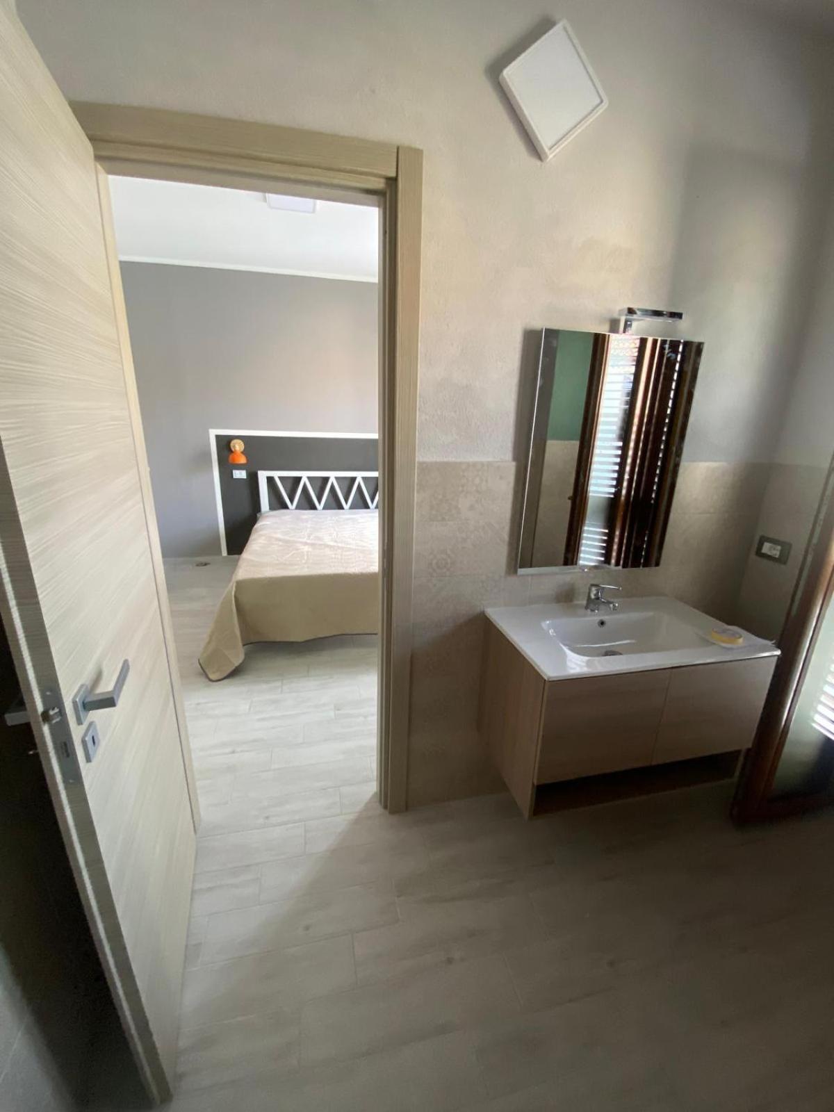 La Terrazza Nel Borgo Hotel ตอร์โตรา ภายนอก รูปภาพ